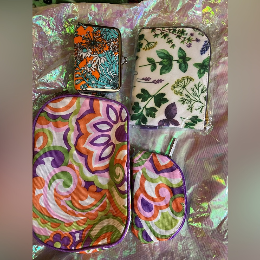 Misc Cosmetic Bags